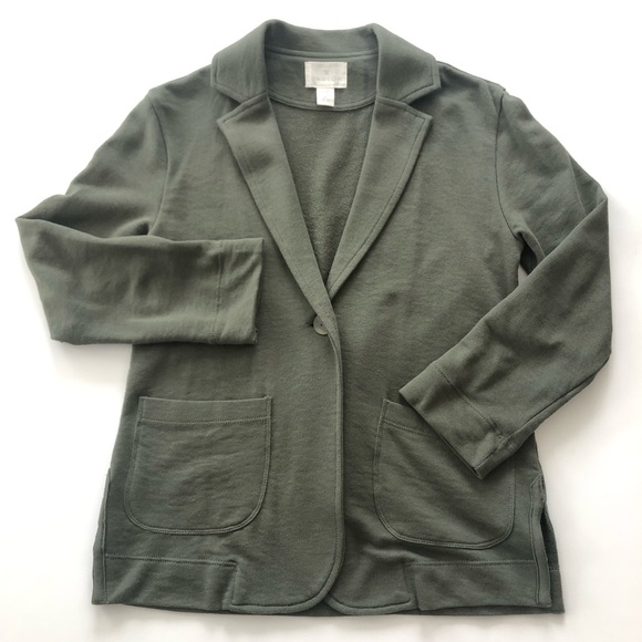 Caslon Jackets & Blazers - Caslon Two Pocket Knit Blazer Caslon Jackets & Blazers - Caslon Two Pocket Knit Blazer